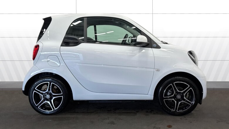 Smart EQ fortwo coupe 60kW EQ Pulse Premium 17kWh 2dr Auto [22kWCh] Electric Coupe